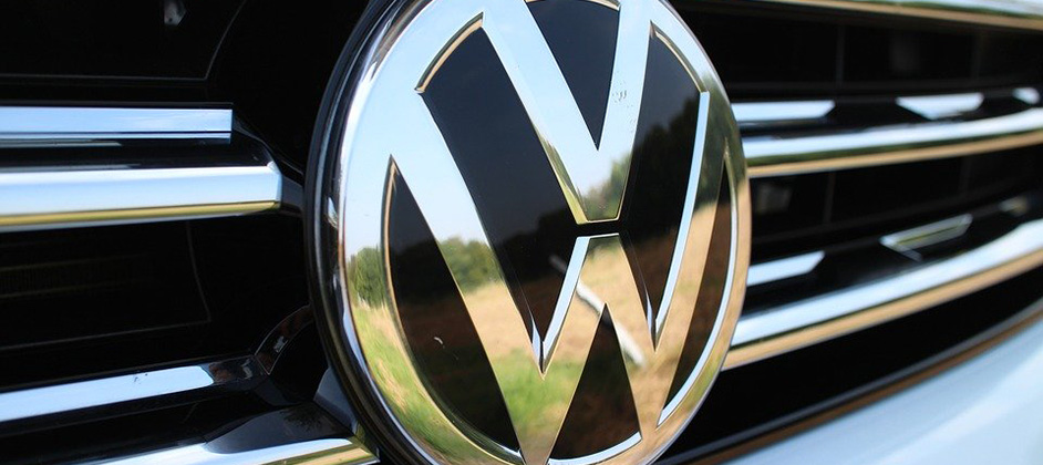 Концерн Volkswagen планирует догнать и обогнать Tesla к 2023 году