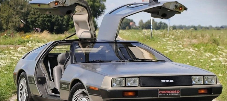 В Краснодаре сняли на фото и выставили на продажу DeLorean из «Назад в будущее» В Краснодаре сняли на фото и выставили на продажу DeLorean из «Назад в будущее»