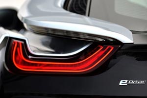 BMW i5: от «электрички» до гибрида