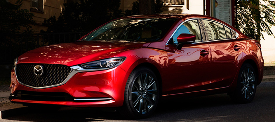 Компания Mazda повысила цены на две модели в России