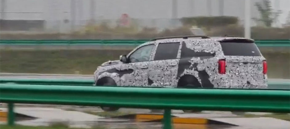 УАЗ испытал новый внедорожник на основе ST9: тесты авто сняли на видео УАЗ испытал новый внедорожник на основе ST9: тесты авто сняли на видео