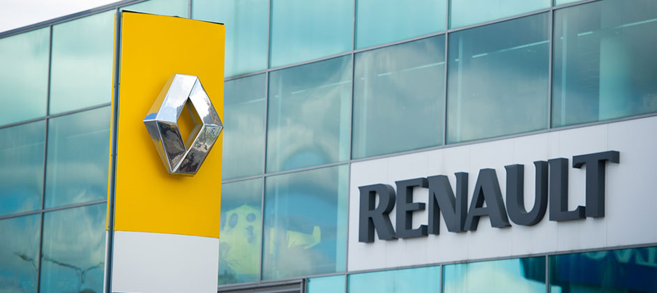 Французская Renault может продать часть своей доли в Nissan в 2022 году