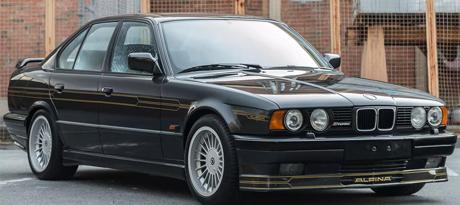 Тридцатилетний суперседан BMW Alpina B10 выставлен на аукцион