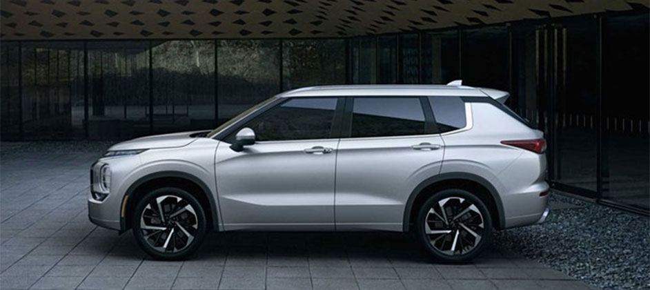 В РФ прошел старт продаж Mitsubishi Outlander за 3,4 млн рублей