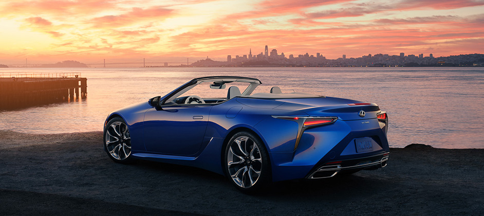 В Японии Lexus начал продажи кабриолета Lexus LC500