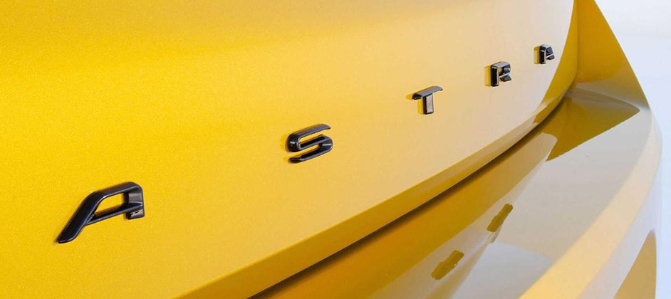 Спортивный хэтчбек Opel Astra GSi показали на первом рендере