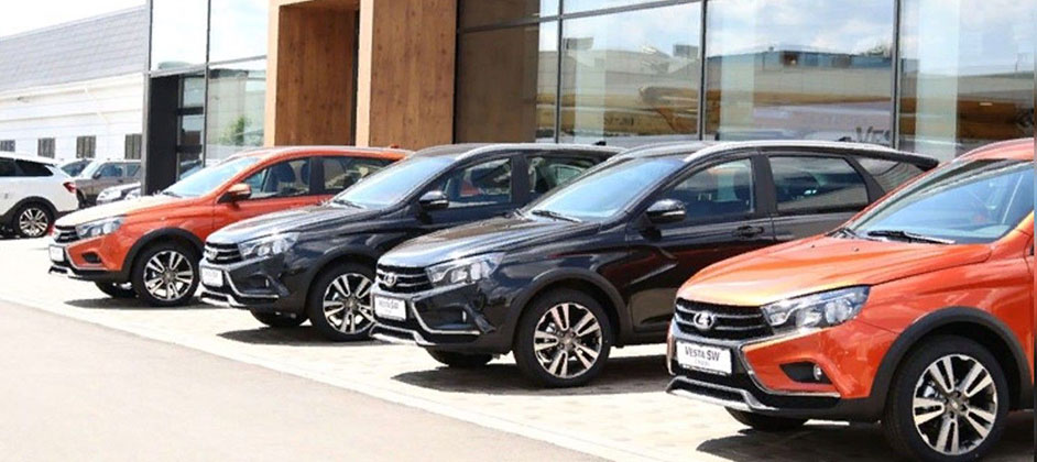 В первой половине октября в России изменили цены на свои автомобили 15 брендов