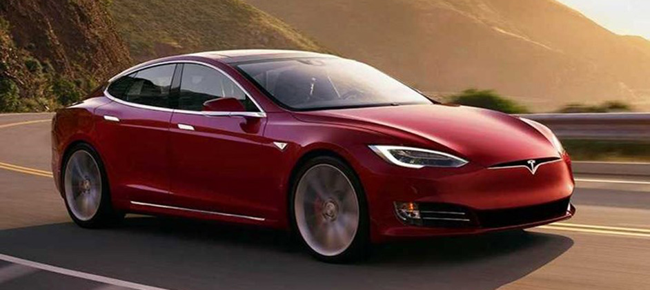 Tesla выпустила электромобиль с самым большим запасом хода