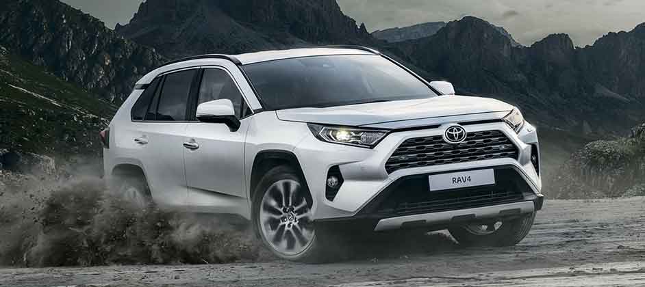 Toyota RAV4 стала самой продаваемой моделью бренда в РФ в январе 2021 года