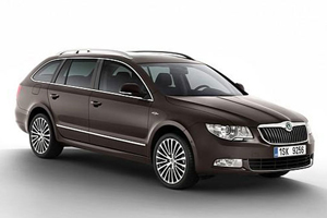 Skoda Superb получила версии с новыми моторами