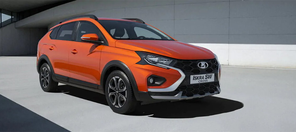 Начались продажи Lada Iskra Cross, но у дилеров лишь витринные автомобили