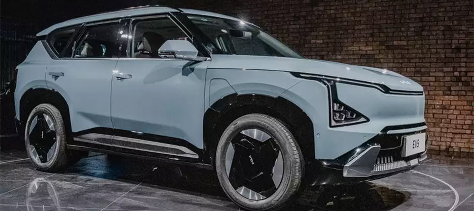 Киа показала в Европе свой новый полноприводный кроссовер EV5