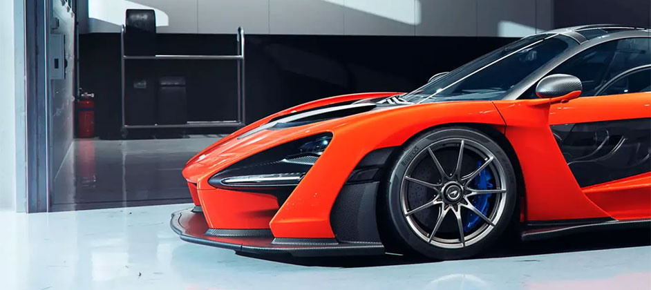 Суперкар McLaren Senna с минимальным пробегом продают в Москве по цене дома на Рублёвке