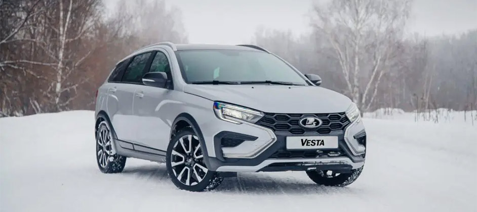 К дилерам отправилась Lada Vesta с новым двигателем и вариатором