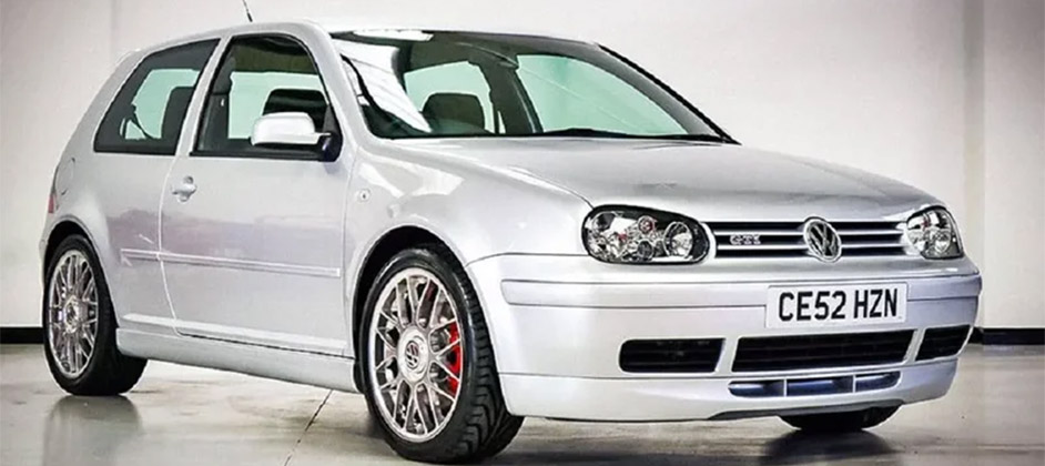 Volkswagen Golf GTI почти без пробега продадут на аукционе