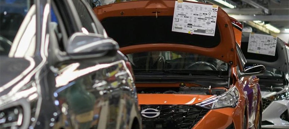 Стали известны цены на подержанные Rio, Solaris и Camry