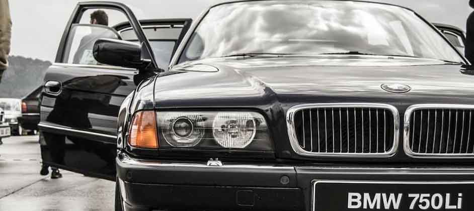 Названы 5 самых дорогих в обслуживании автомобилей